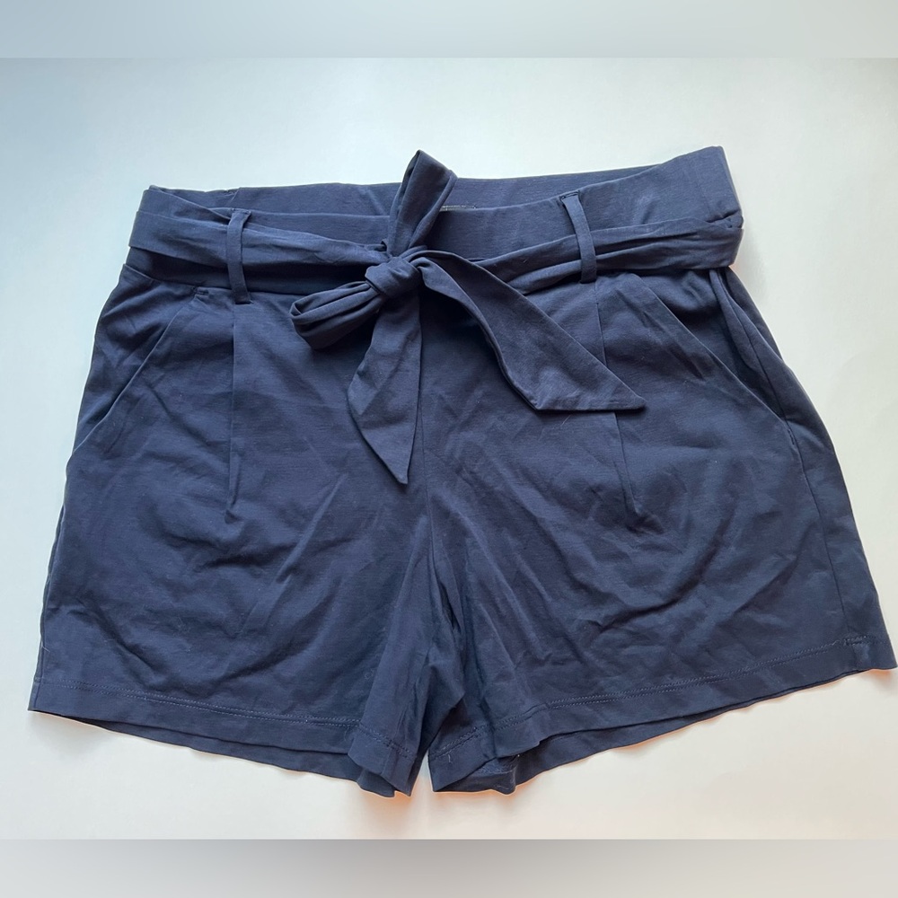 LOFT High Waist Navy Shorts with Tie Belt, XS